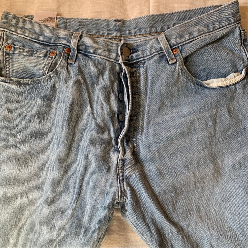 Levi 501 Strauss Jeans - Picture 3 of 6